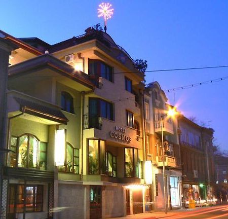 Hotel Cosmos アセノヴグラト エクステリア 写真